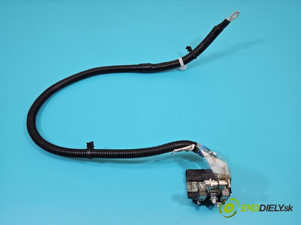 Infiniti Q50 I 2013-2024 2.0 T 211KM automatic 155 kW 1991 cm3 4- kontakt plusová 241194GK5A