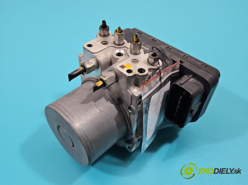 Infiniti Q50 I 2013-2024 2.0 T 211KM automatic 155 kW 1991 cm3 4- čerpadlo abs 133000-0742 (Pumpa ABS)