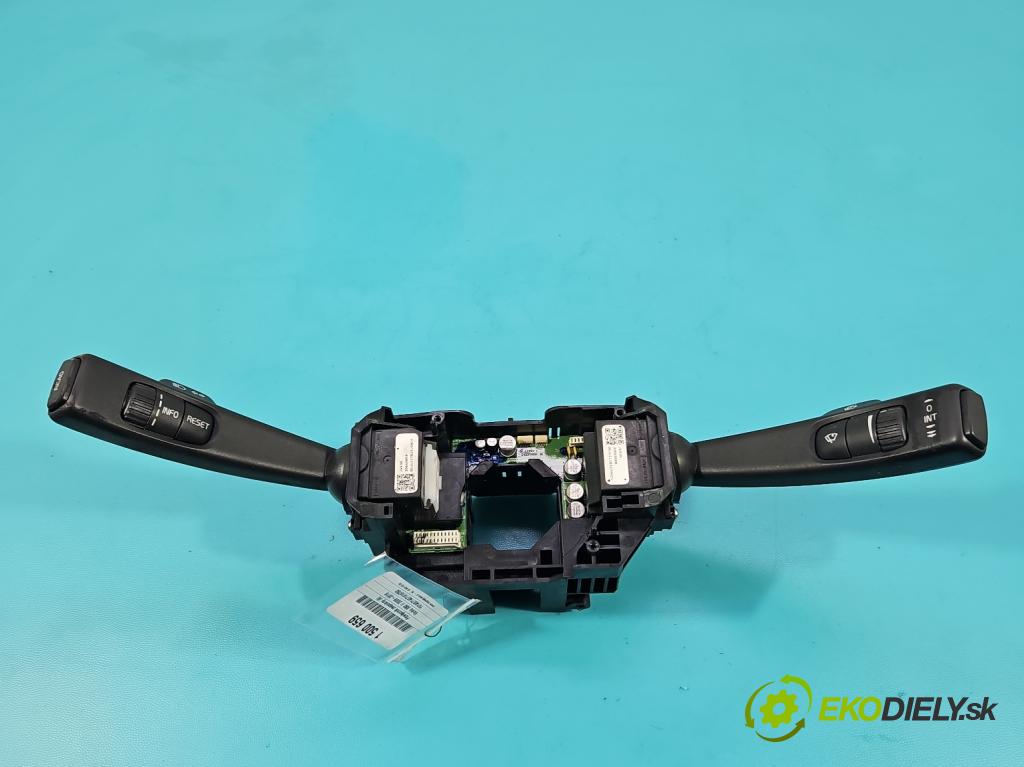 Volvo S80 II 2006-2016 2.4 D5 185 HP automatic 136 kW 2400 cm3 4- prepínač komplex: 30669858 (Prepínacie páčky pod volantom)