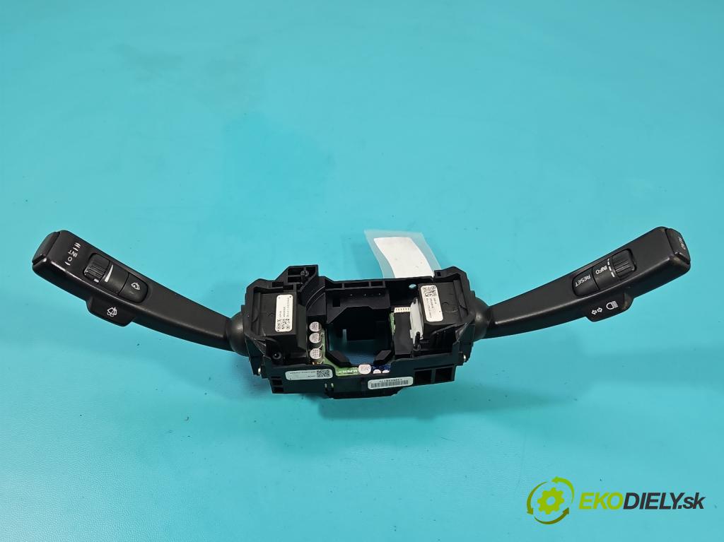 Volvo S80 II 2006-2016 2.4 D5 185 HP automatic 136 kW 2400 cm3 4- prepínač komplex: 30669858 (Prepínacie páčky pod volantom)