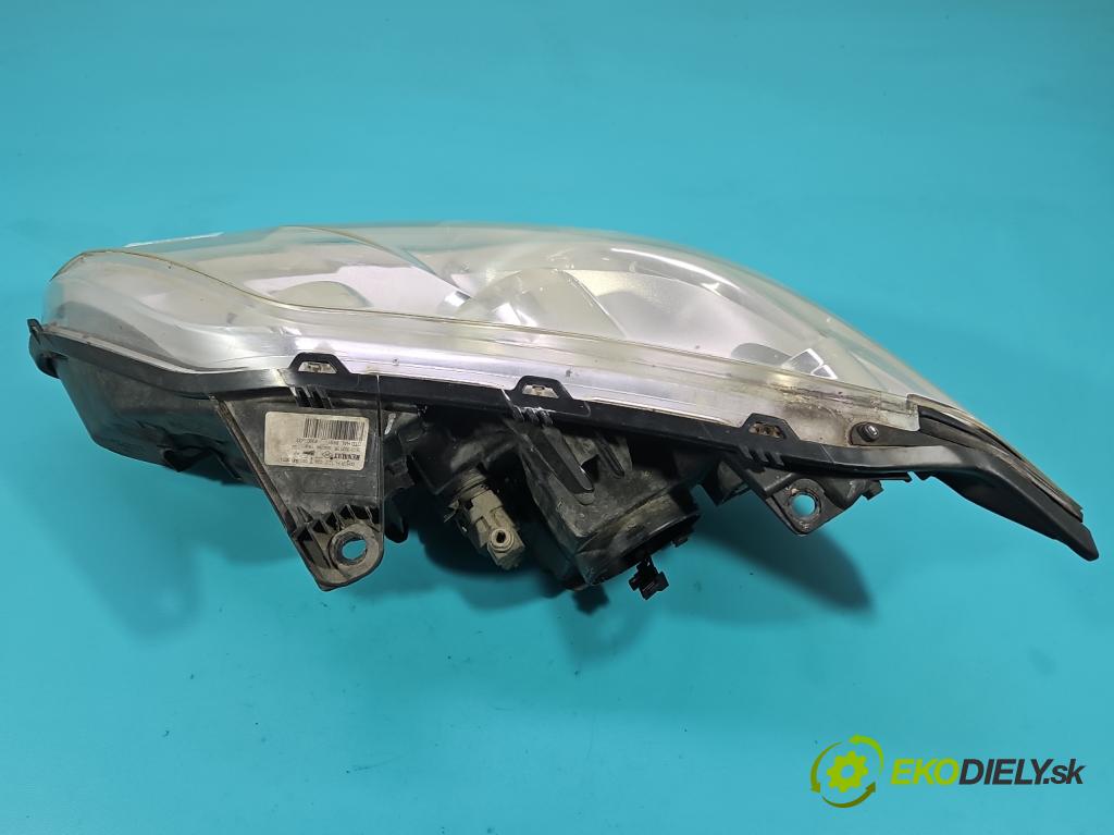 Renault Laguna III 2007-2015 2.0 dci 131 HP manual 96 kW 1995 cm3 5- Reflektor: pravý 260100033R (Svetlo predné pravé)