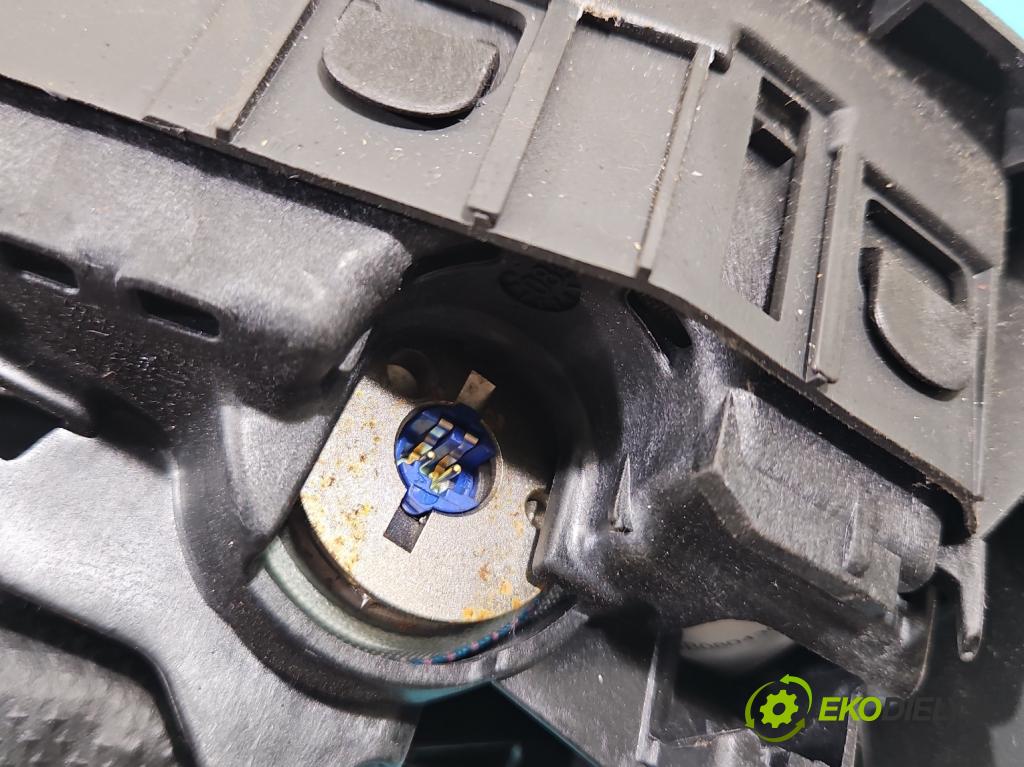 Renault Laguna III 2007-2015 2.0 dci 131 HP manual 96 kW 1995 cm3 5- volant  (Volant)