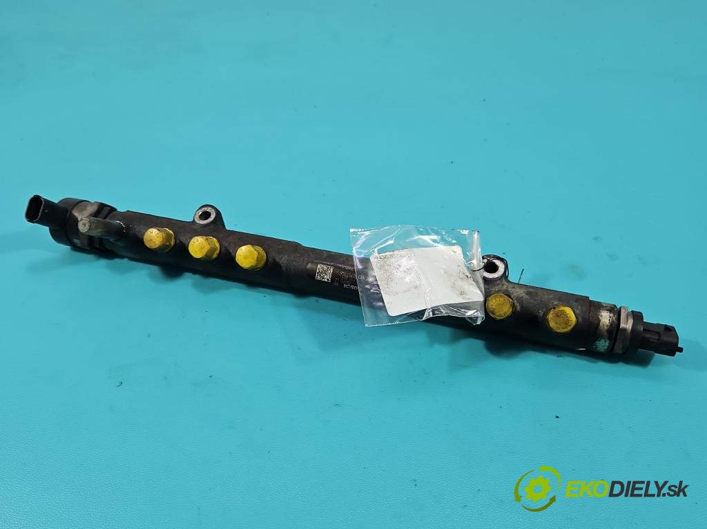 Volvo S80 II 2006-2016 2.4 D5 185 HP automatic 136 kW 2400 cm3 4- lišta vstrekovacia 0445215023 (Vstrekovacia lišta)