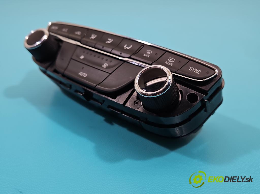 Opel Astra V  2015- 1.5 cdti 122 hp manual 90 kW 1496 cm3 5- palubní deska panel topení 39158162