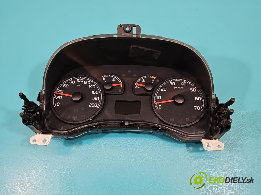 Fiat Doblo I 2001-2010 1,3.0 jtd 75 HP manual 55 kW 1248 cm3 5- prístrojovka/ budíky 51762258 (Prístrojová doska)