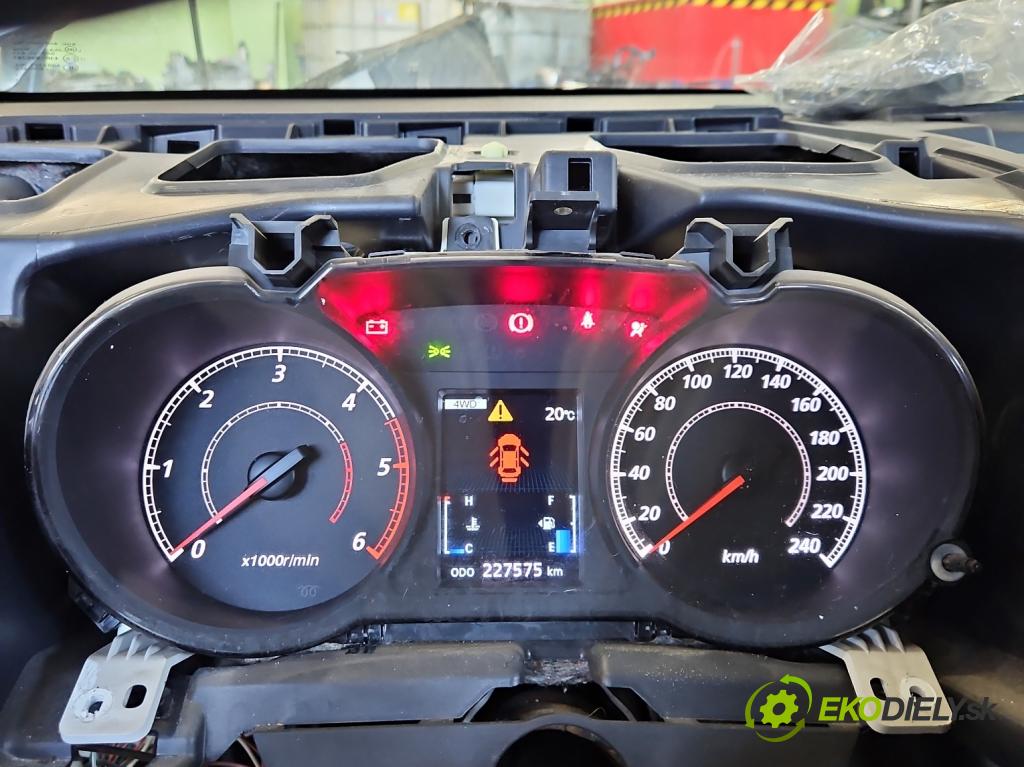 Mitsubishi Outlander II 2006-2013 2.0 DI-D 140 HP manual 103 kW 1968 cm3 5- prístrojovka/ budíky 8100B202 (Prístrojová doska)