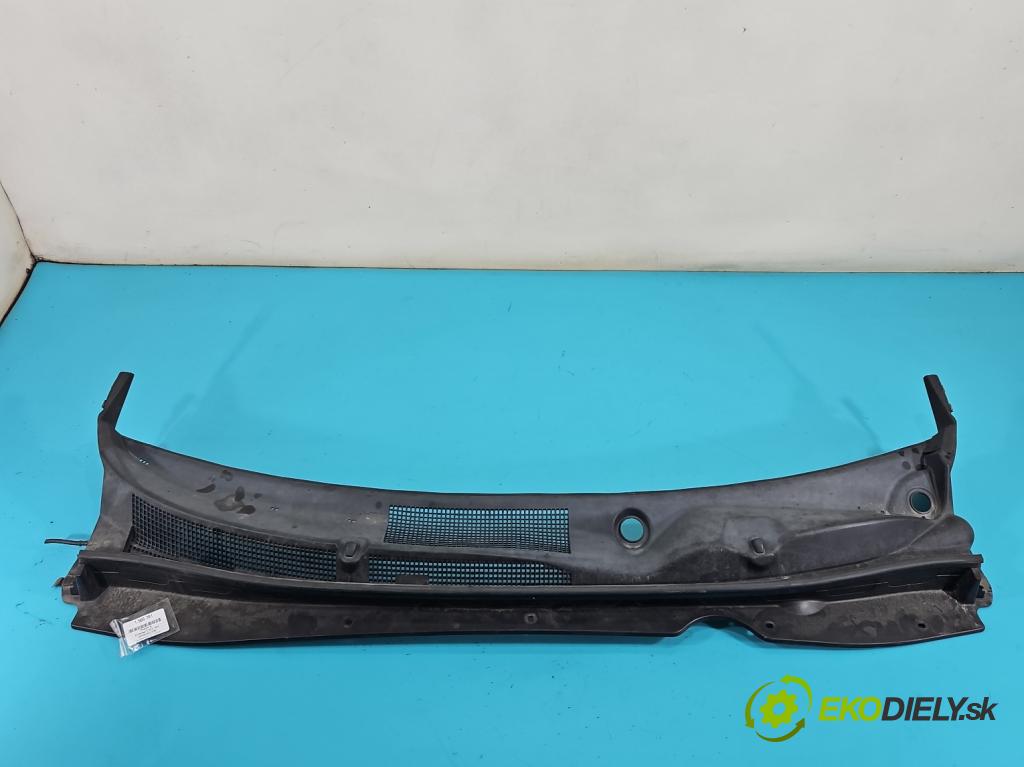 Kia Sportage III 2010-2015 2.0 crdi 136 HP manual 100 kW 1995 cm3 5- torpédo 86151-3U000 (Torpédo (plast pod čelným sklom))