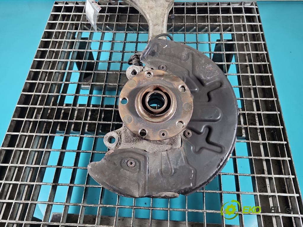 Audi A4 B7 2004-2008 2.0 tdi 140 hp manual 103 kW 1968 cm3 5- náboj pravé  (Náboj kola)