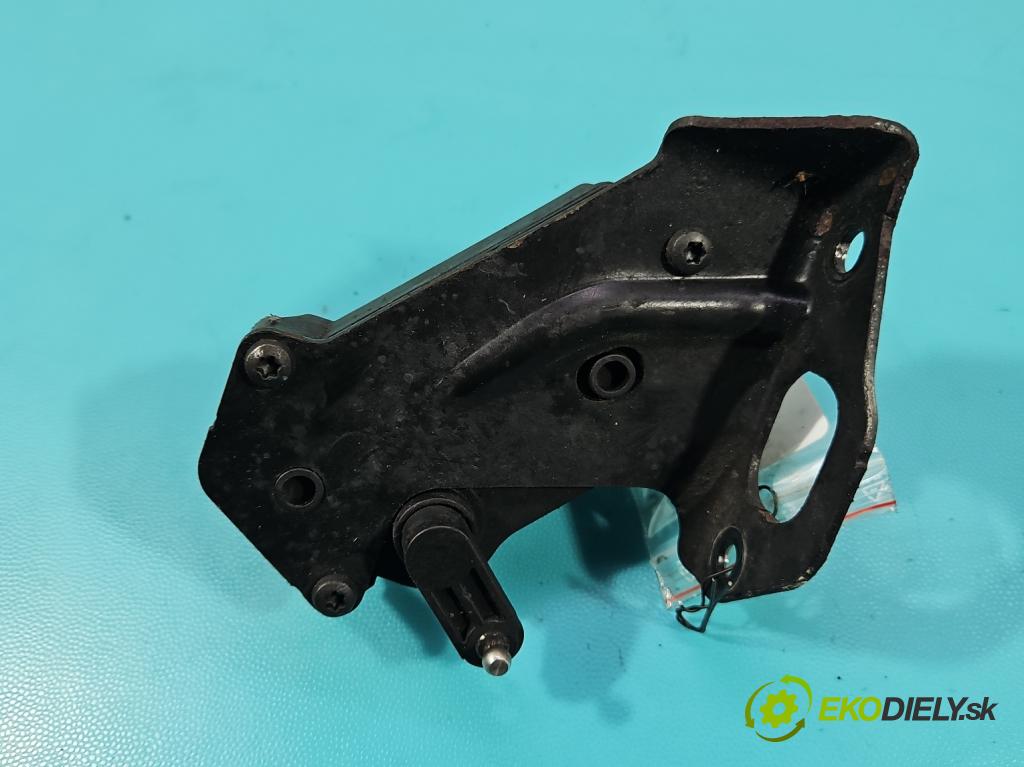 Volvo S80 II 2006-2016 2.4 D5 185 HP automatic 136 kW 2400 cm3 4- Ovladač: klapky: kolektor 30756100 (Motorček ostatné)