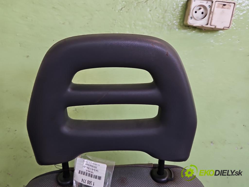 Fiat Ducato III 2006-2014 2.2 jtd 101 HP manual 74 kW 2198 cm3 5- Sedačka ľavý  (Sedadlo)