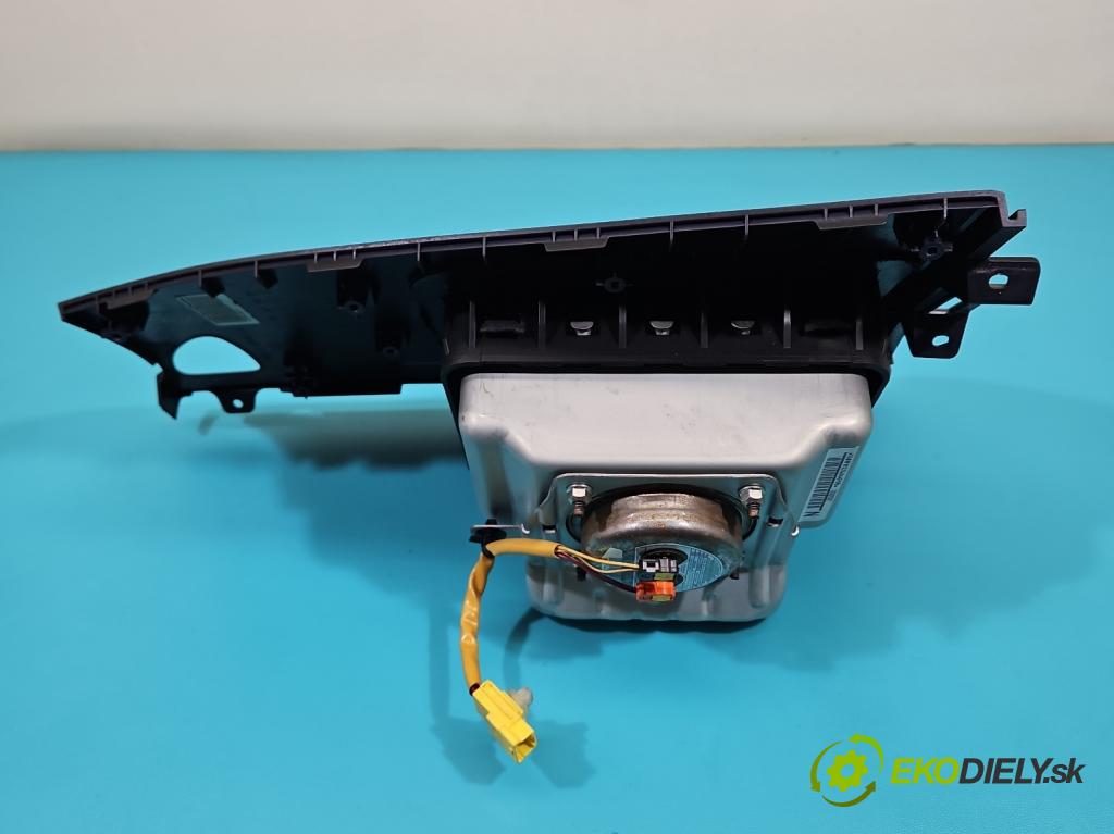 Mitsubishi Outlander II 2006-2013 2.0 DI-D 140 HP manual 103 kW 1968 cm3 5- airbag vzduch: spolujezdce: 45L091204574 (Airbag)