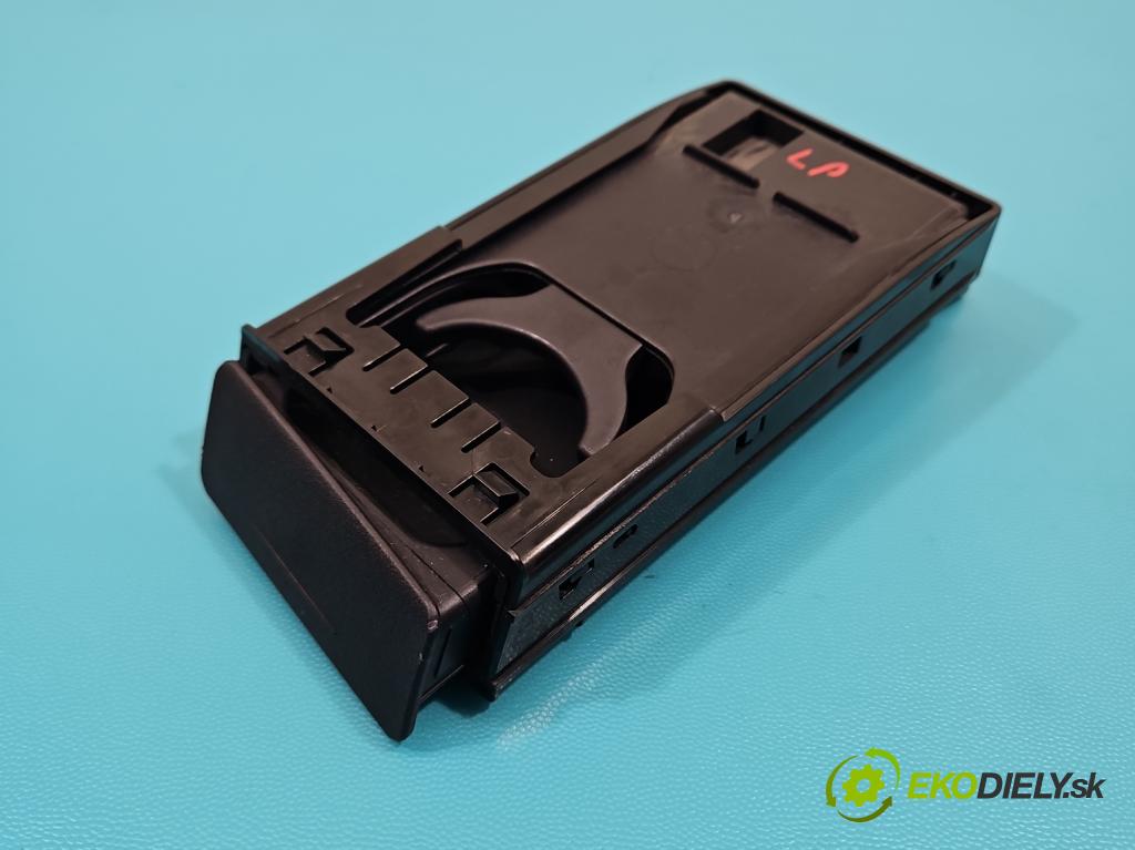 Mitsubishi Outlander II 2006-2013 2.0 DI-D 140 hp manual 103 kW 1968 cm3 5- Rukojeť: na napoje: GN621-04480 (Držák nápojů)