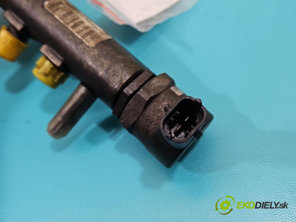 Fiat Doblo I 2001-2010 1,3.0 jtd 75 HP manual 55 kW 1248 cm3 5- lišta vstrekovacia 0281002903 (Vstrekovacia lišta)