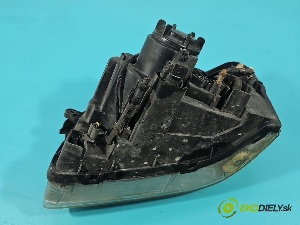 Kia Magentis I 2000-2005 2.0 16V 136 HP manual 100 kW 1997 cm3 4- Reflektor: pravý  (Svetlo predné pravé)