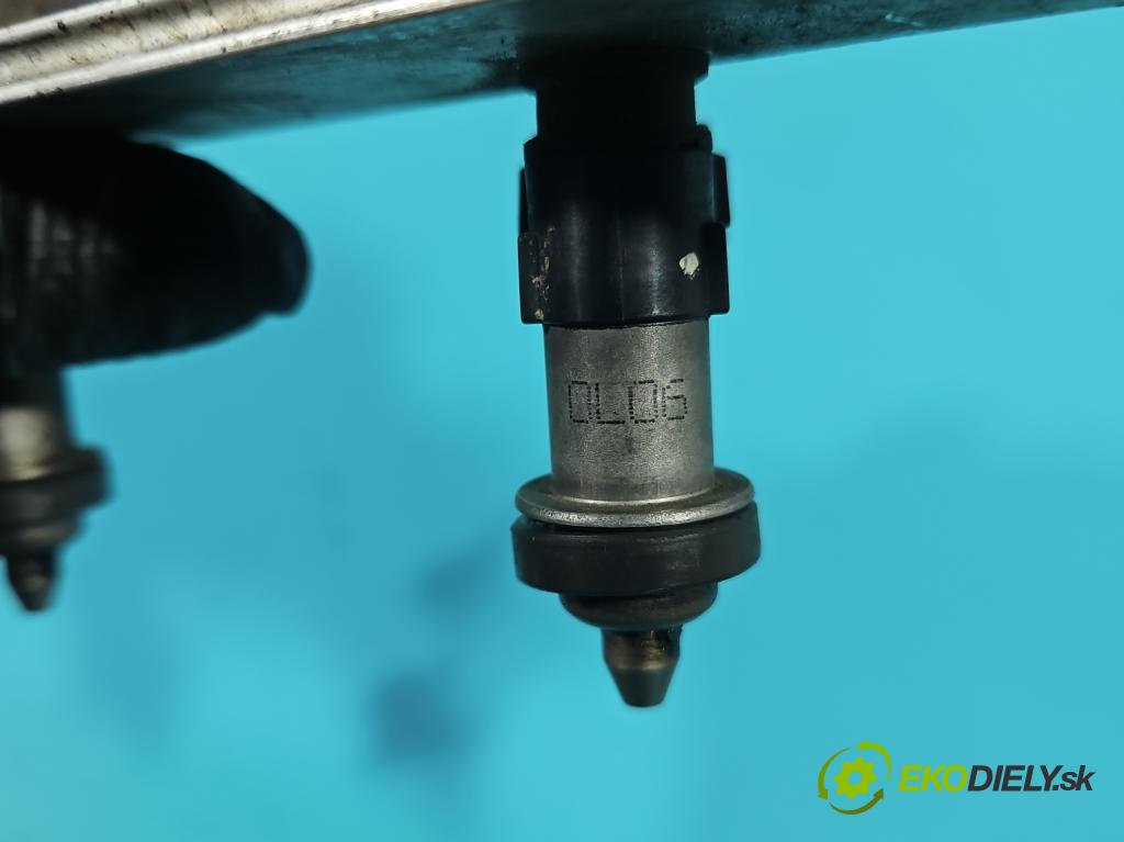 Honda HR-V I 1999-2006 1.6 16V 105 HP manual 77 kW 1590 cm3 5- vstrek  (Vstrekovač paliva)