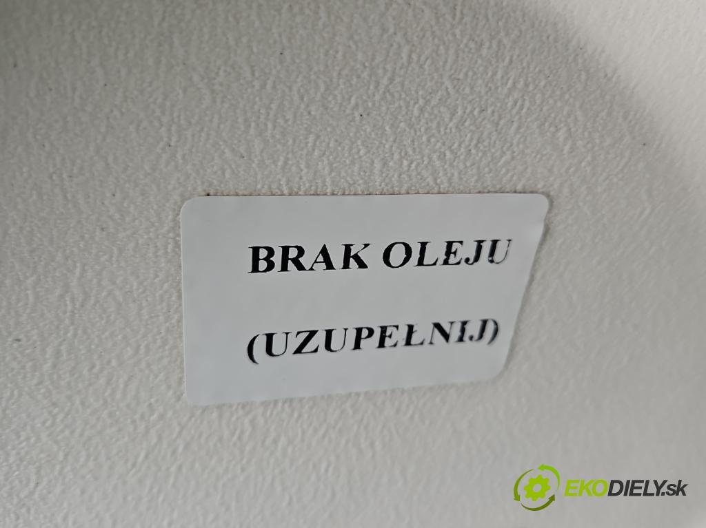 Honda HR-V I 1999-2006 1.6 16V 105 hp manual 77 kW 1590 cm3 5- převodovka stupňová manual SEV