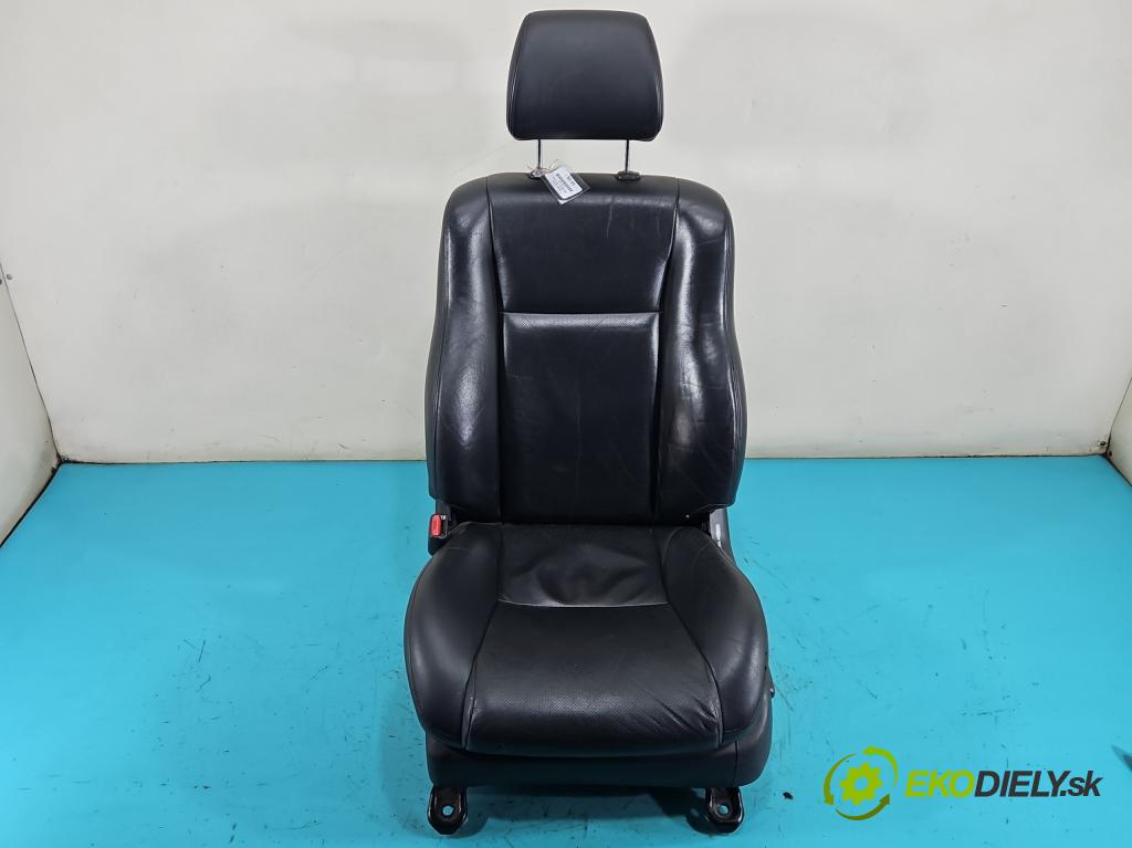 Toyota Avensis II T25 2003-2008 2.0 D4D 116 HP manual 85 kW 1995 cm3 5- Sedačka ľavý  (Sedadlo)