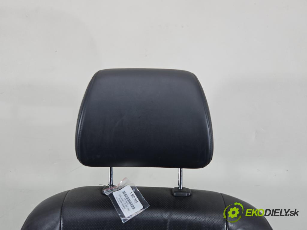 Toyota Avensis II T25 2003-2008 2.0 D4D 116 HP manual 85 kW 1995 cm3 5- Sedačka ľavý  (Sedadlo)