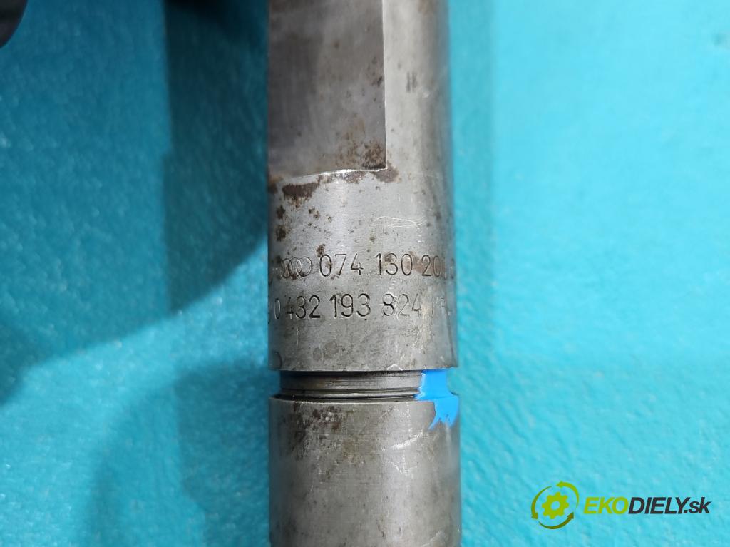 Vw LT II 1996-2006 2.5 tdi 95 HP manual 70 kW 2461 cm3 4- vstrek 074130201C (Vstrekovač paliva)