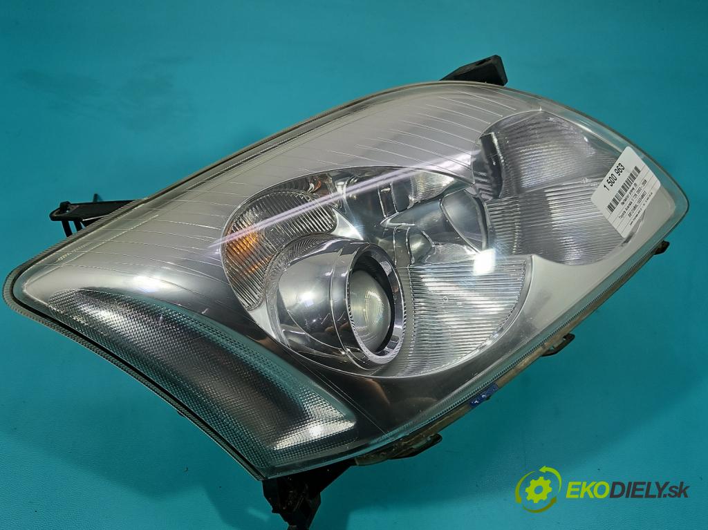 Toyota Avensis II T25 2003-2008 2.0 D4D 116 HP manual 85 kW 1995 cm3 5- Reflektor: pravý  (Svetlo predné pravé)