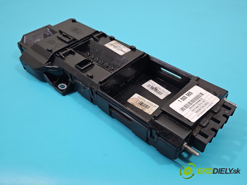 Ford Transit 2013-2017 2.2 tdci 101 hp manual 74 kW 2198 cm3 5- skříňka pojistková BK2T-14B144-BA (Pojistková skříňka)