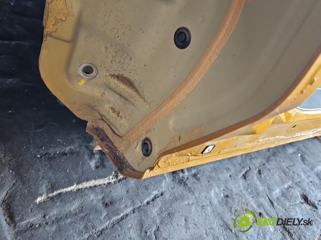 Suzuki Vitara II 2015- 1.5 16V 102 hp automatic 75 kW 1462 cm3 5- práh pravý  (Karoserie ostatní)