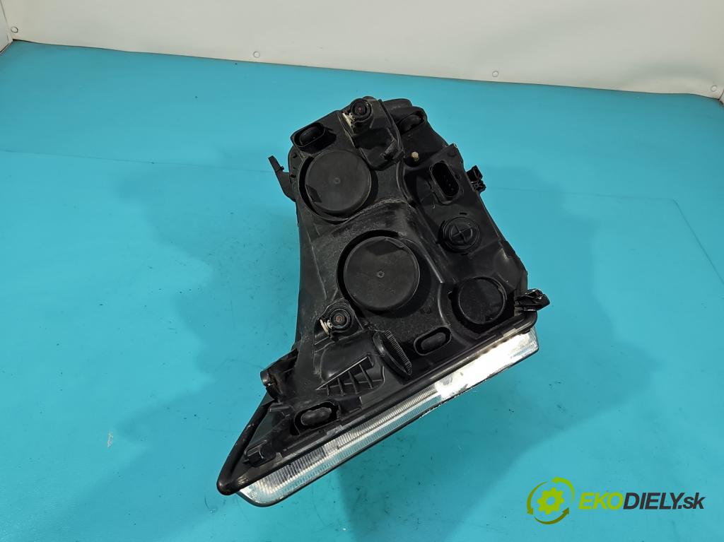 Ford Transit Mk8 2013-2017 2.2 tdci 101 HP manual 74 kW 2198 cm3 5- Reflektor: ľavý BK31-13D153-B (Kľučka dverí ostatné)