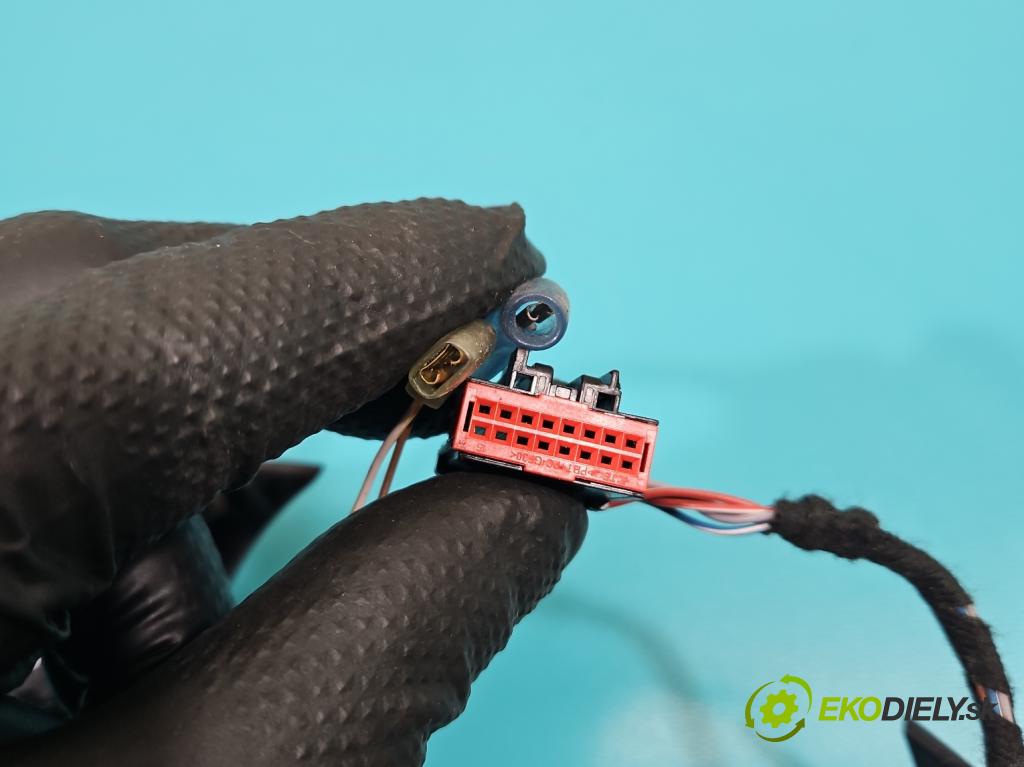 Ford Transit Mk8 2013-2017 2.2 tdci 101 HP manual 74 kW 2198 cm3 5- prepínač multifunkční: řízení: AM5T-14K147-AA (Prepínacie páčky pod volantom)