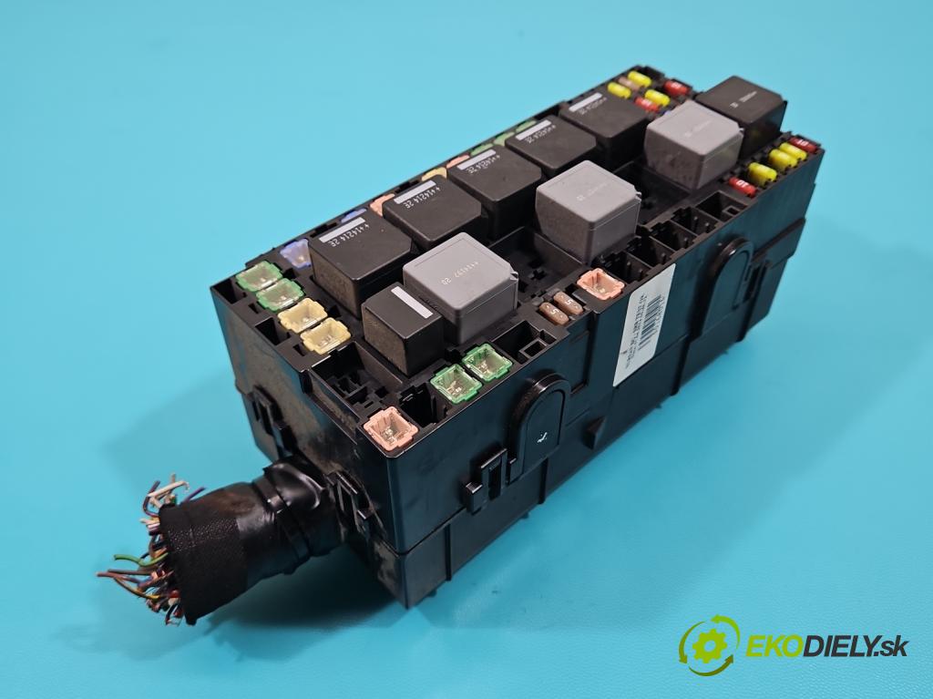 Ford Transit Mk8 2013-2017 2.2 tdci 101 hp manual 74 kW 2198 cm3 5- skříňka pojistková BK2T-14A175-CA (Pojistková skříňka)