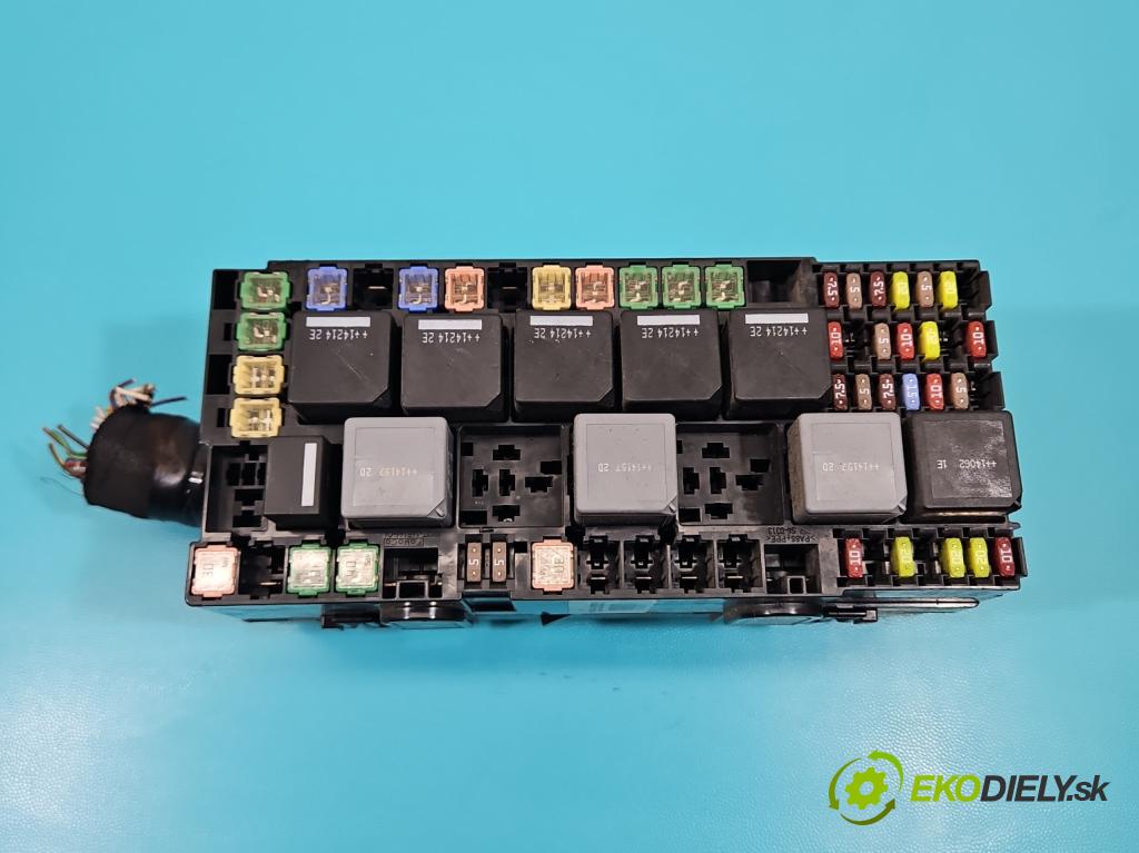 Ford Transit Mk8 2013-2017 2.2 tdci 101 hp manual 74 kW 2198 cm3 5- skříňka pojistková BK2T-14A175-CA (Pojistková skříňka)