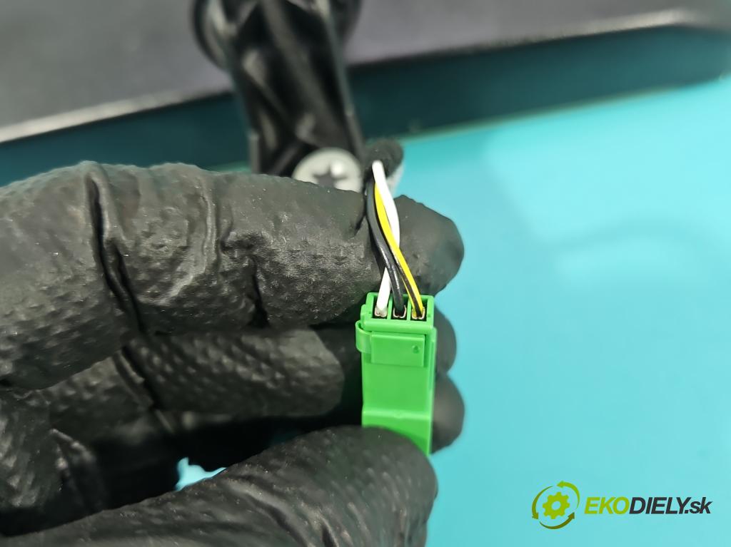 Suzuki Vitara II 2015- 1.5 16V 102 HP automatic 75 kW 1462 cm3 5- zrkadlo uvnitř: 84703-63U10-000 (Spätné zrkadlo vnútorné)