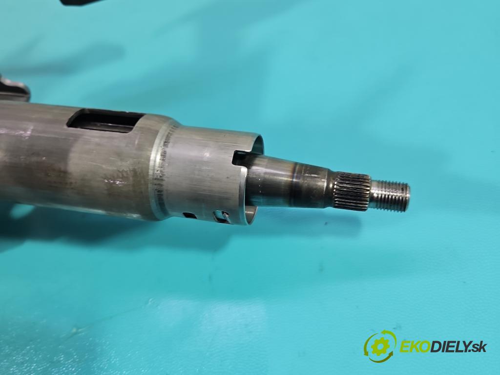 Suzuki Vitara II 2015- 1.5 16V 102 hp automatic 75 kW 1462 cm3 5- čerpadlo posilovač 31390-63U13 (Servočerpadlo)