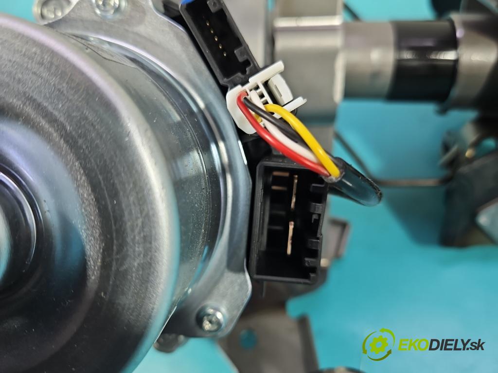 Suzuki Vitara II 2015- 1.5 16V 102 hp automatic 75 kW 1462 cm3 5- čerpadlo posilovač 31390-63U13 (Servočerpadlo)