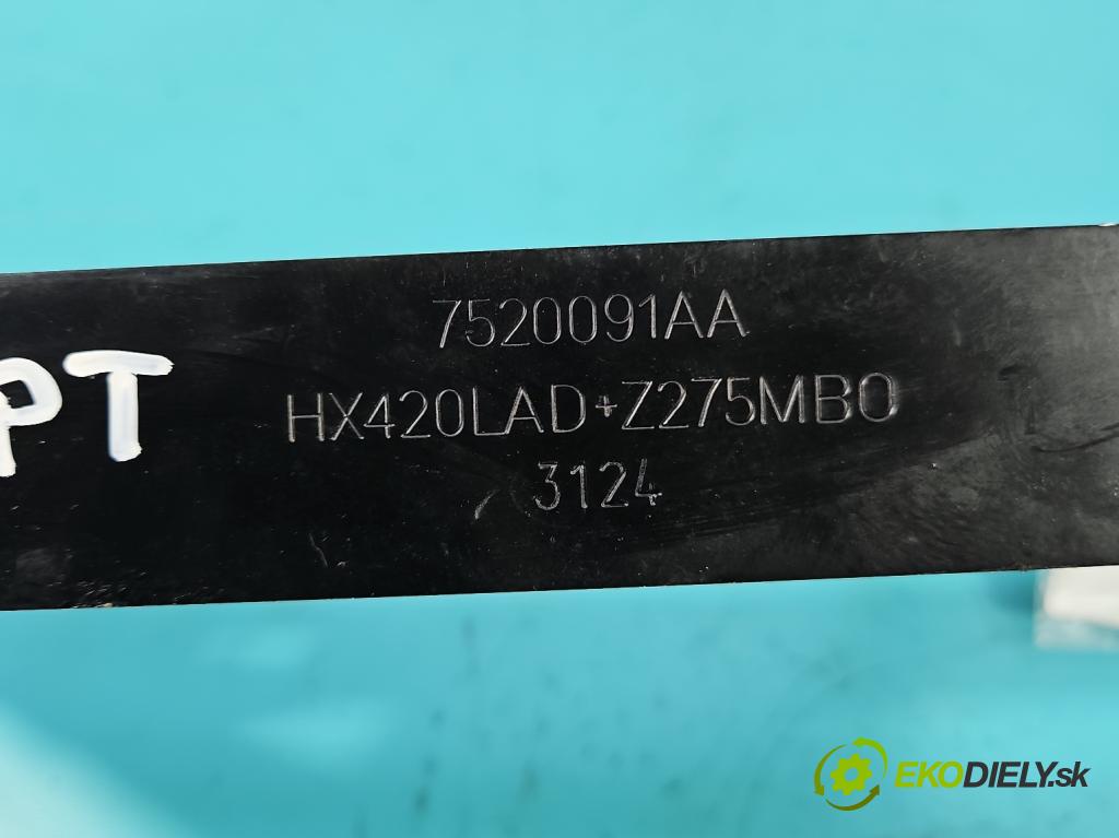 Suzuki Vitara II 2015- 1.5 16V 102 HP automatic 75 kW 1462 cm3 5- Upevnenie: 7520090AA