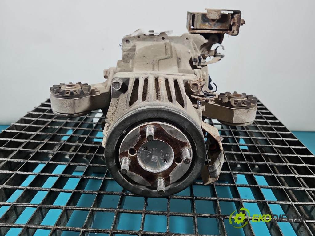 Mitsubishi Outlander II 2006-2013 2.0 DI-D 140 HP manual 103 kW 1968 cm3 5- Most: zadní: T01GS3579 0533