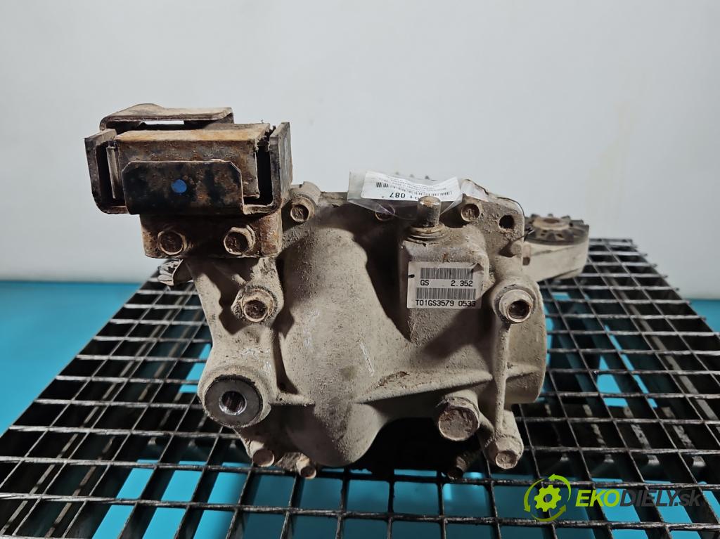 Mitsubishi Outlander II 2006-2013 2.0 DI-D 140 HP manual 103 kW 1968 cm3 5- Most: zadní: T01GS3579 0533