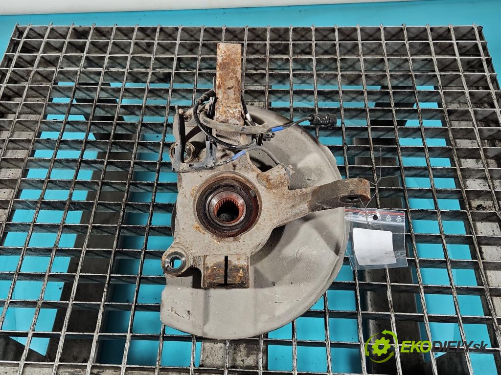 Mitsubishi Outlander II 2006-2013 2.0 DI-D 140 hp manual 103 kW 1968 cm3 5- náboj pravé  (Náboj kola)