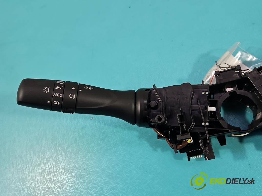 Suzuki Vitara II 2015- 1.5 16V 102 HP automatic 75 kW 1462 cm3 5- prepínač komplex: 17J515 (Prepínacie páčky pod volantom)