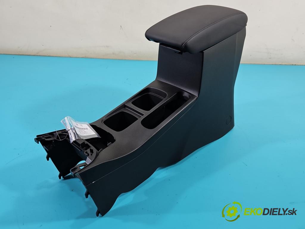 Suzuki Vitara II 2015- 1.5 16V 102 HP automatic 75 kW 1462 cm3 5- operadlo 2380568 (Lakťová opierka)