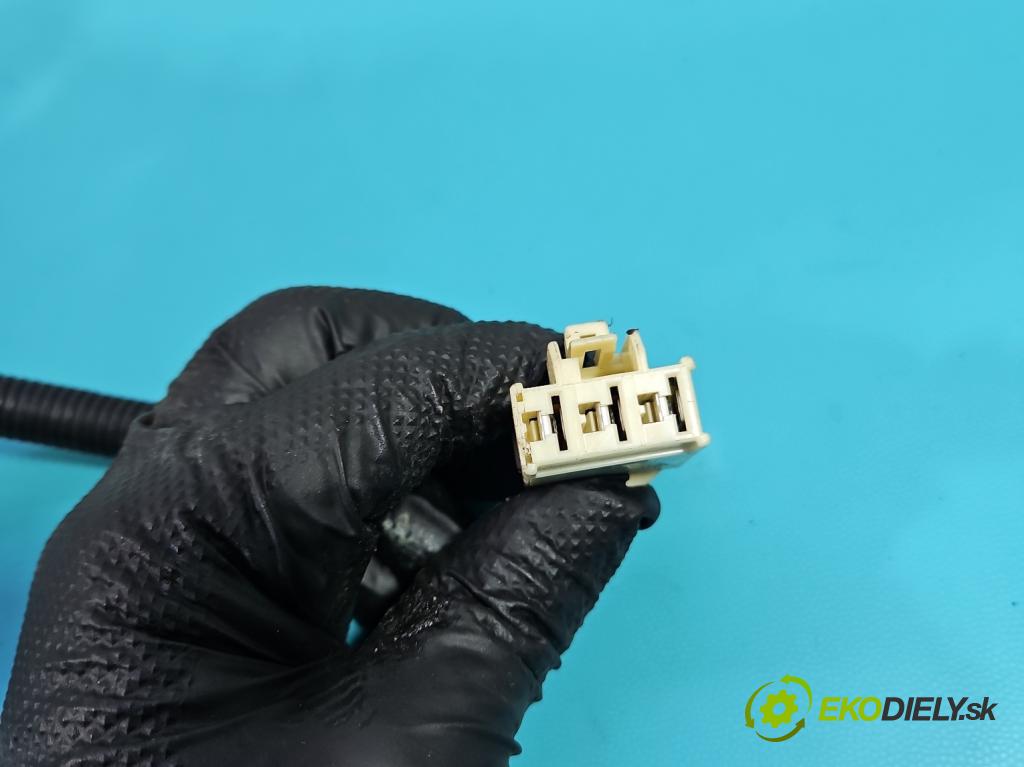 Infiniti Q50 I 2013-2024 2.0 T 211KM automatic 155 kW 1991 cm3 4- čerpadlo posilovač 488825CA1A (Servočerpadlo)