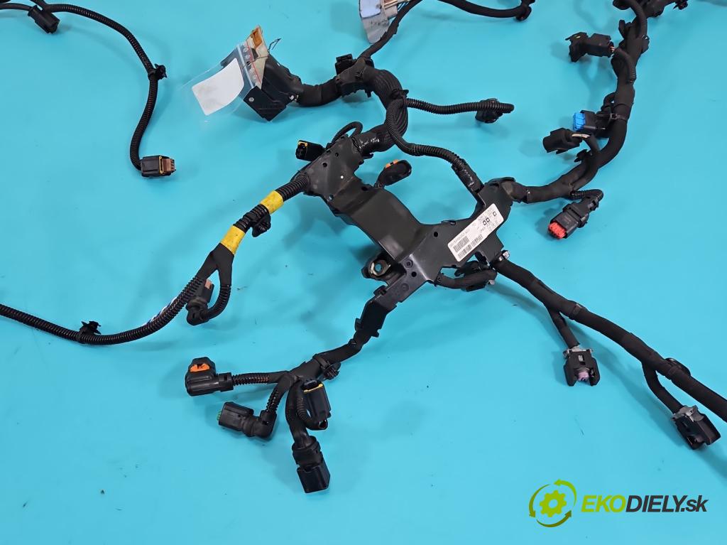 Peugeot 3008 II 2016-2023 2.0 hdi 150 hp manual 110 kW 1997 cm3 5- Balíček: motoru 9815468280