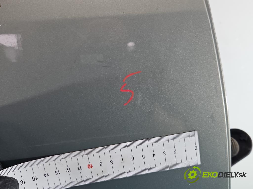 Toyota Avensis II T25 2003-2008 2.0 D4D 116 hp manual 85 kW 1995 cm3 5- dveře zadní pravé  (Klika dveří ostatní)