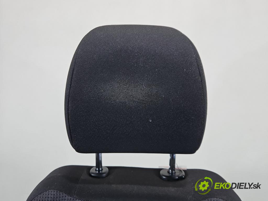 Peugeot 3008 I 2009-2016 1.6 hdi 109 HP manual 80 kW 1560 cm3 5- Sedačka ľavý  (Sedadlo)