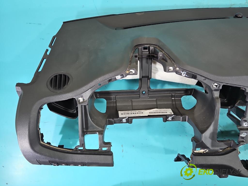 Kia Sportage III 2010-2015 2.0 crdi 136 HP manual 100 kW 1995 cm3 5- kokpit,pristrojová doska rozdeľovacia