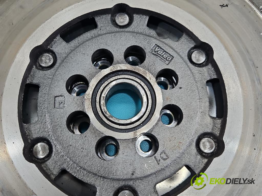 Peugeot 3008 II 2016-2023 2.0 hdi 150 HP manual 110 kW 1997 cm3 5- koleso duálna 293390