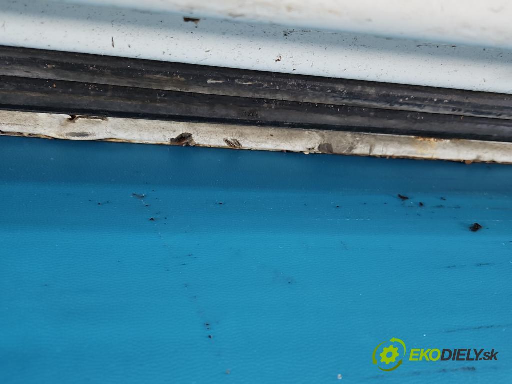 Fiat Ducato III 2006-2014 2.2 jtd 101 HP manual 74 kW 2198 cm3 5- dvere zadné pravé  (Kľučka dverí ostatné)