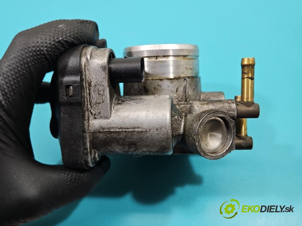 Vw Golf IV 1997-2003 1.6 SR 102 HP automatic 75 kW 1595 cm3 5- klapka 06A133062A (Škrtiaca klapka)