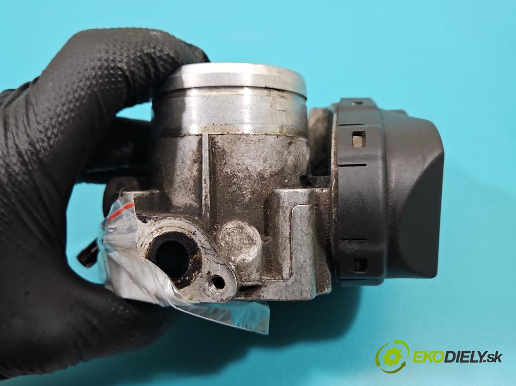 Vw Golf IV 1997-2003 1.6 SR 102 HP automatic 75 kW 1595 cm3 5- klapka 06A133062A (Škrtiaca klapka)