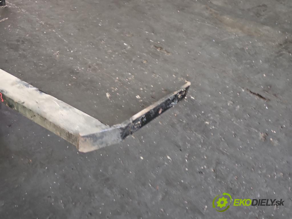 Vw Golf IV 1997-2003 1.6 SR 102 hp automatic 75 kW 1595 cm3 5- oko tažné  (Tažné zařízení)