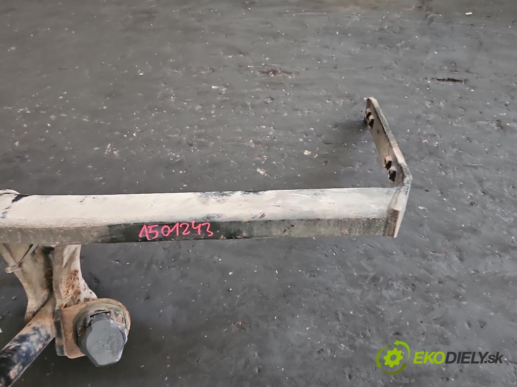 Vw Golf IV 1997-2003 1.6 SR 102 hp automatic 75 kW 1595 cm3 5- oko tažné  (Tažné zařízení)